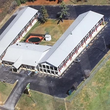 Budget Inn & Suites - Talladega Εξωτερικό φωτογραφία