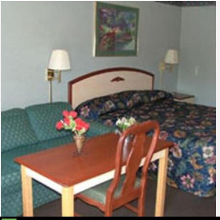 Budget Inn & Suites - Talladega Δωμάτιο φωτογραφία