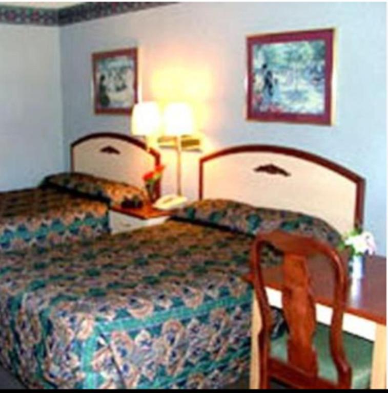 Budget Inn & Suites - Talladega Δωμάτιο φωτογραφία